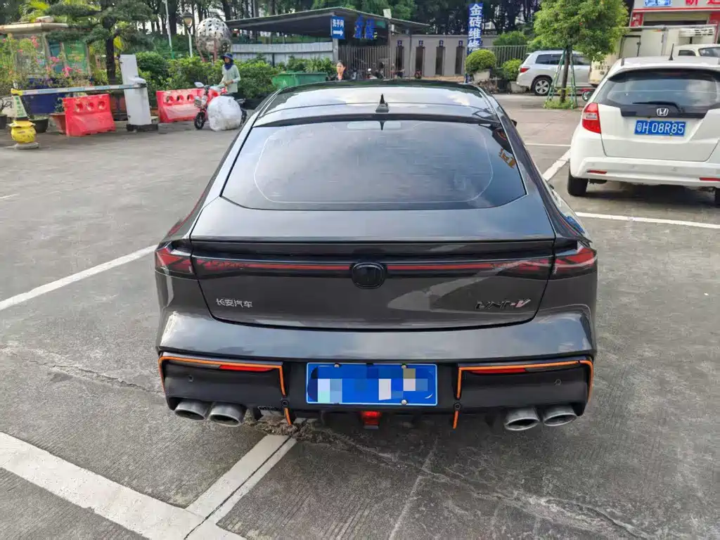 Changan UNI-V — миниатюра 8