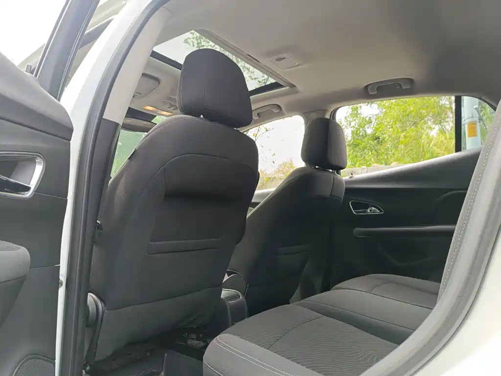 Buick Encore — миниатюра 6