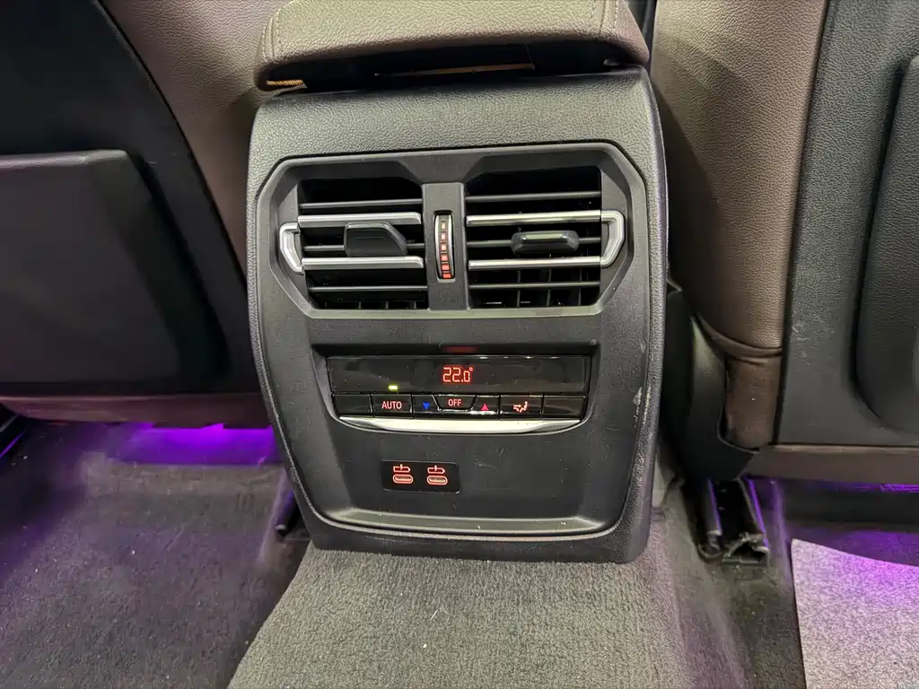 BMW 3 Series — миниатюра 14