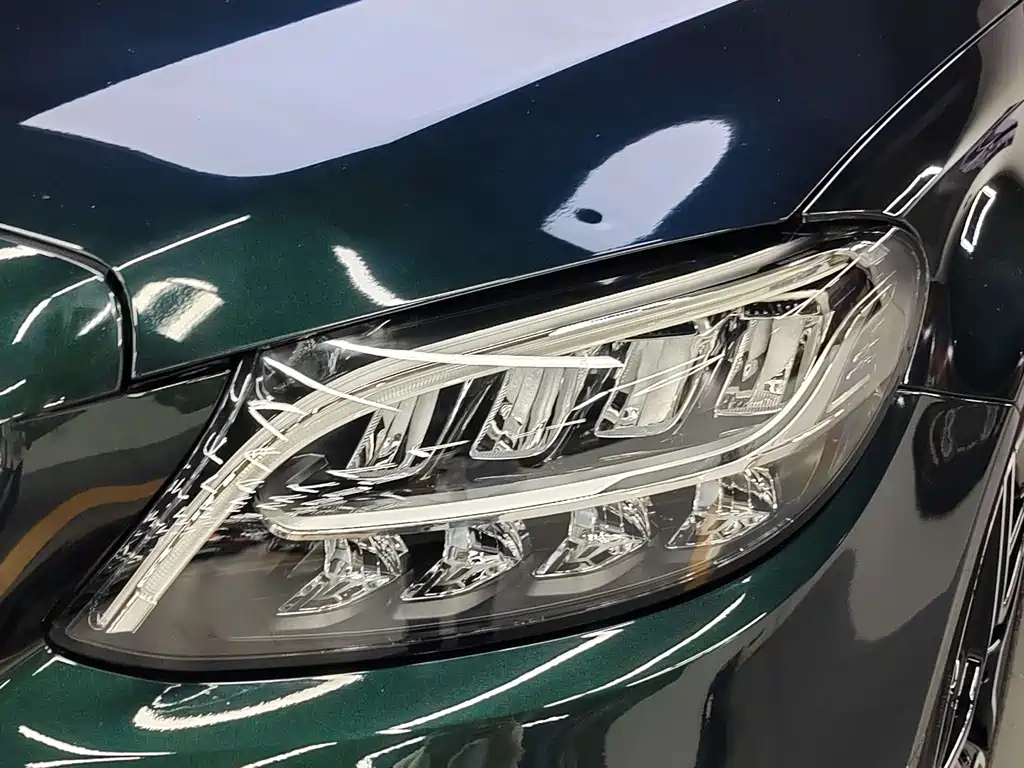 Mercedes-Benz C-Class — миниатюра 17