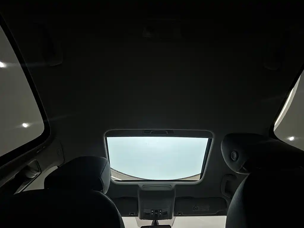 Volkswagen 帕萨特插电混动 — миниатюра 18