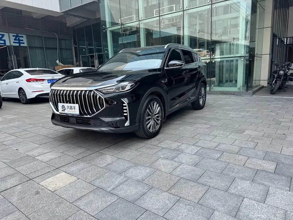 2024 JETOUR X70 - zdjęcie 1 z 10