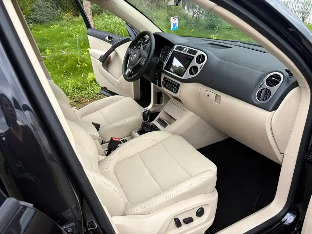 Volkswagen Tiguan — миниатюра 8