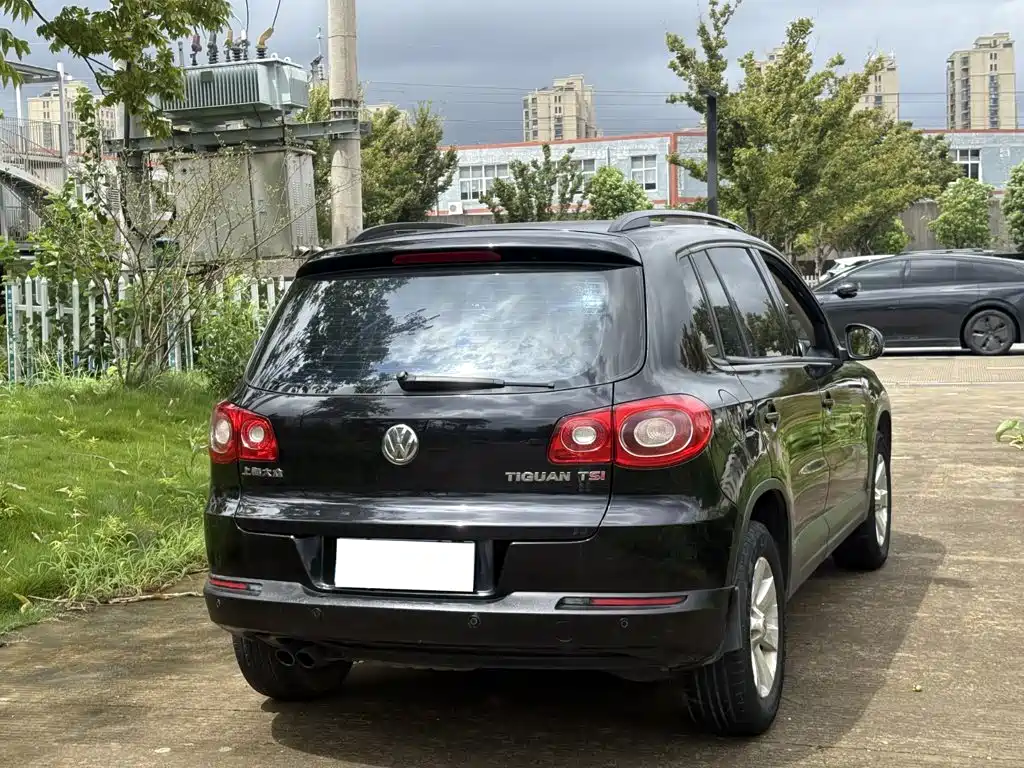 Volkswagen Tiguan — миниатюра 13