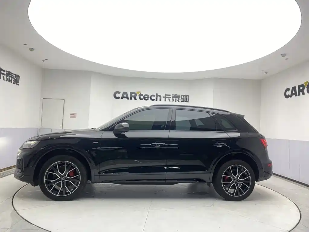 Audi Q5L 2025 45 TFSI Luxury
