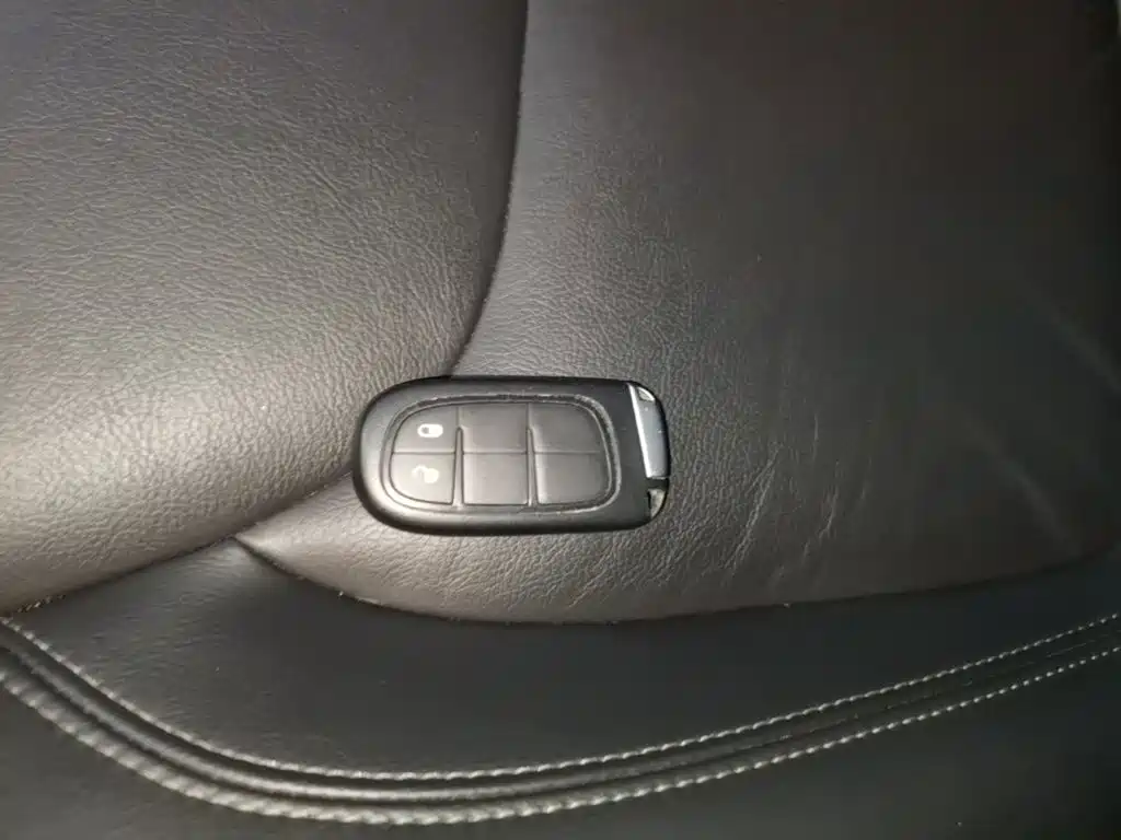 Jeep Cherokee — миниатюра 9
