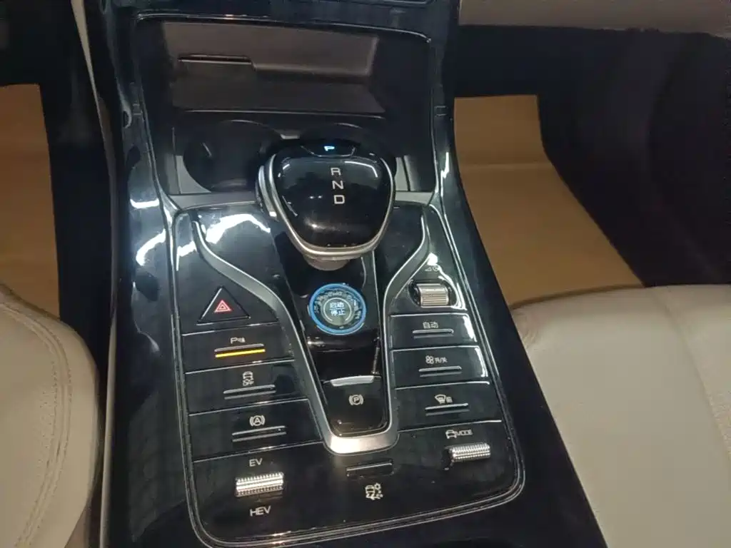 BYD Qin PLUS — миниатюра 14