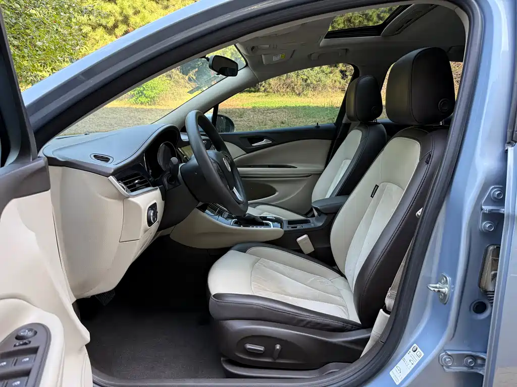 Buick Verano — миниатюра 7