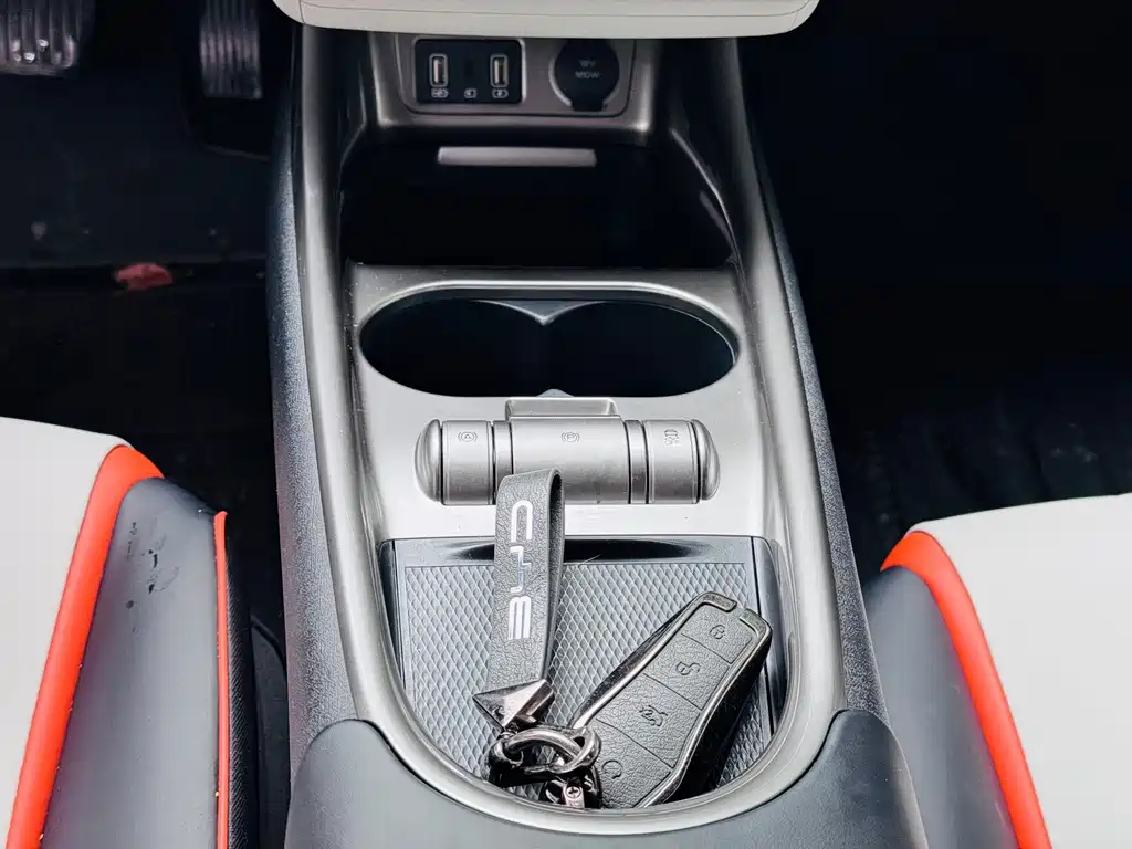 BYD Dolphin — миниатюра 10