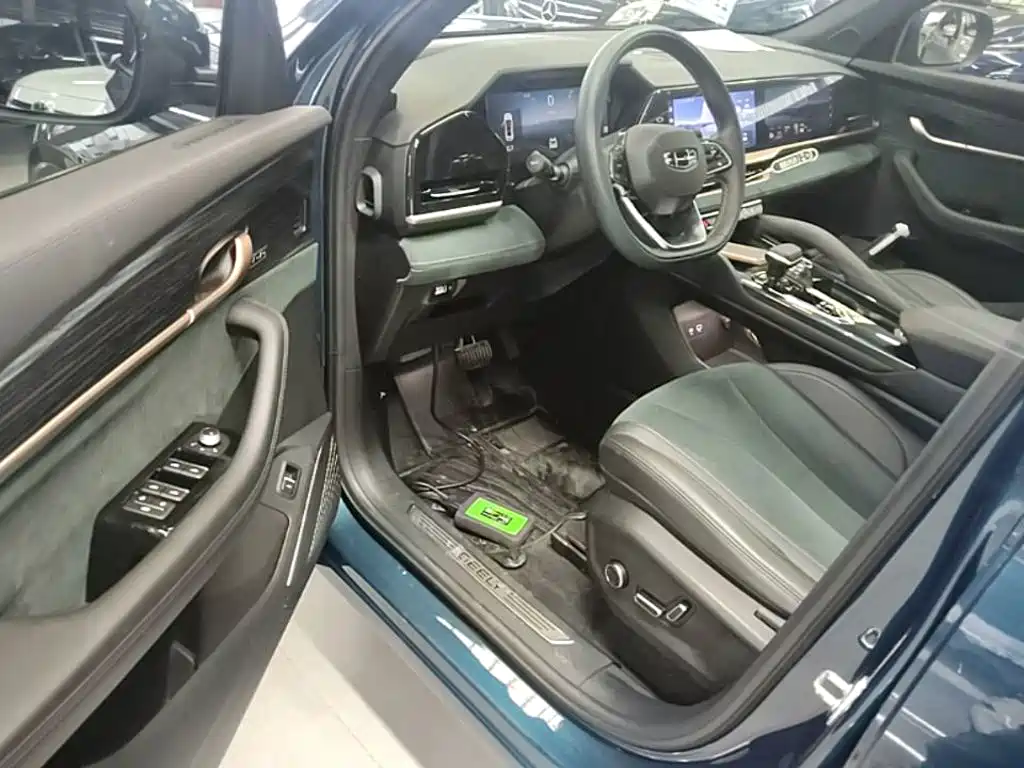 Geely Xingyue L — миниатюра 16