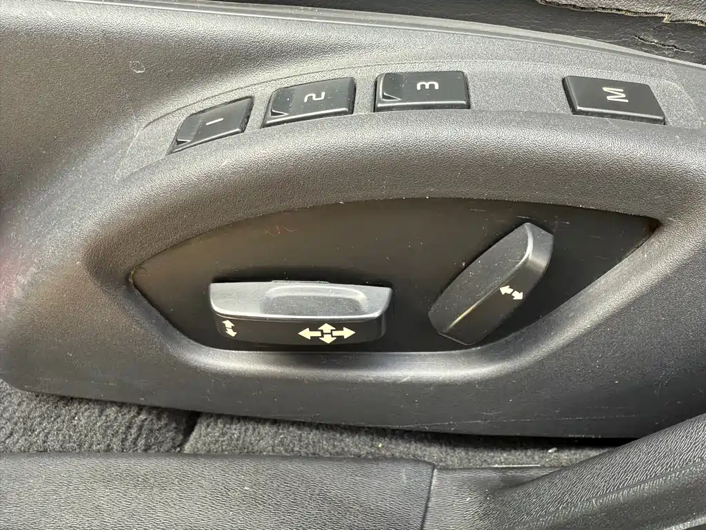 Volvo S60 (Import) — миниатюра 14