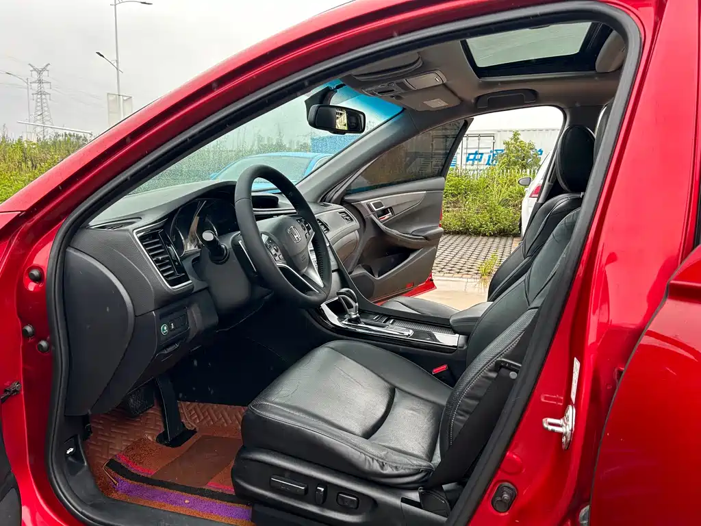 Honda Spirior — миниатюра 7