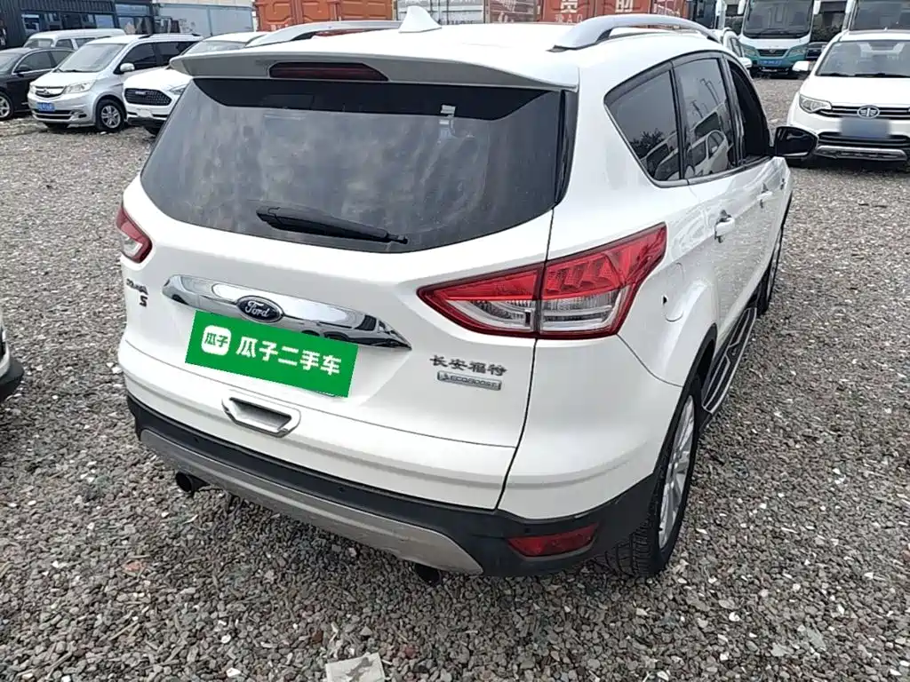 Ford Kuga — миниатюра 7