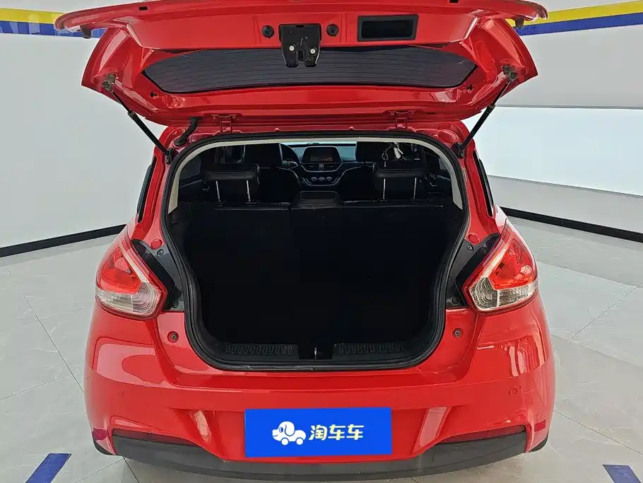 Baojun 310 — миниатюра 4