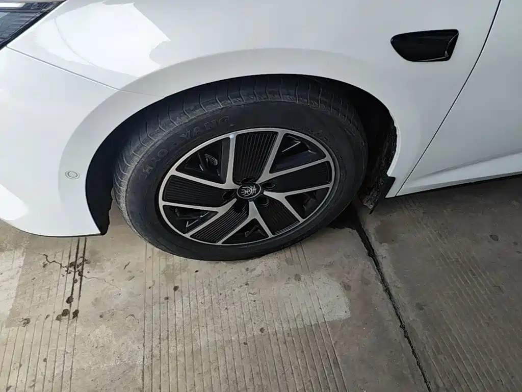 BYD Qin L — миниатюра 23