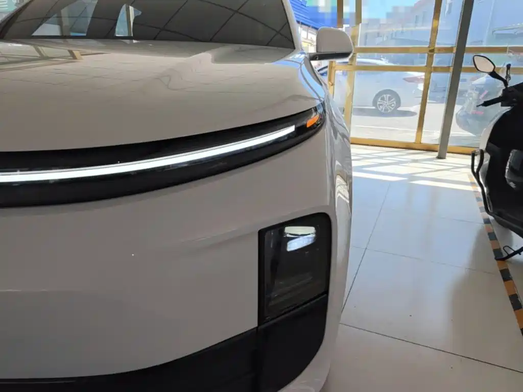 Li Auto Li L6 — миниатюра 24