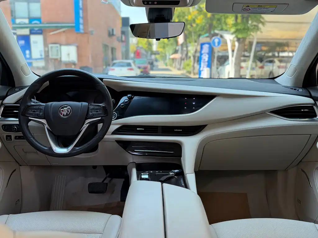 Buick Enclave — миниатюра 15