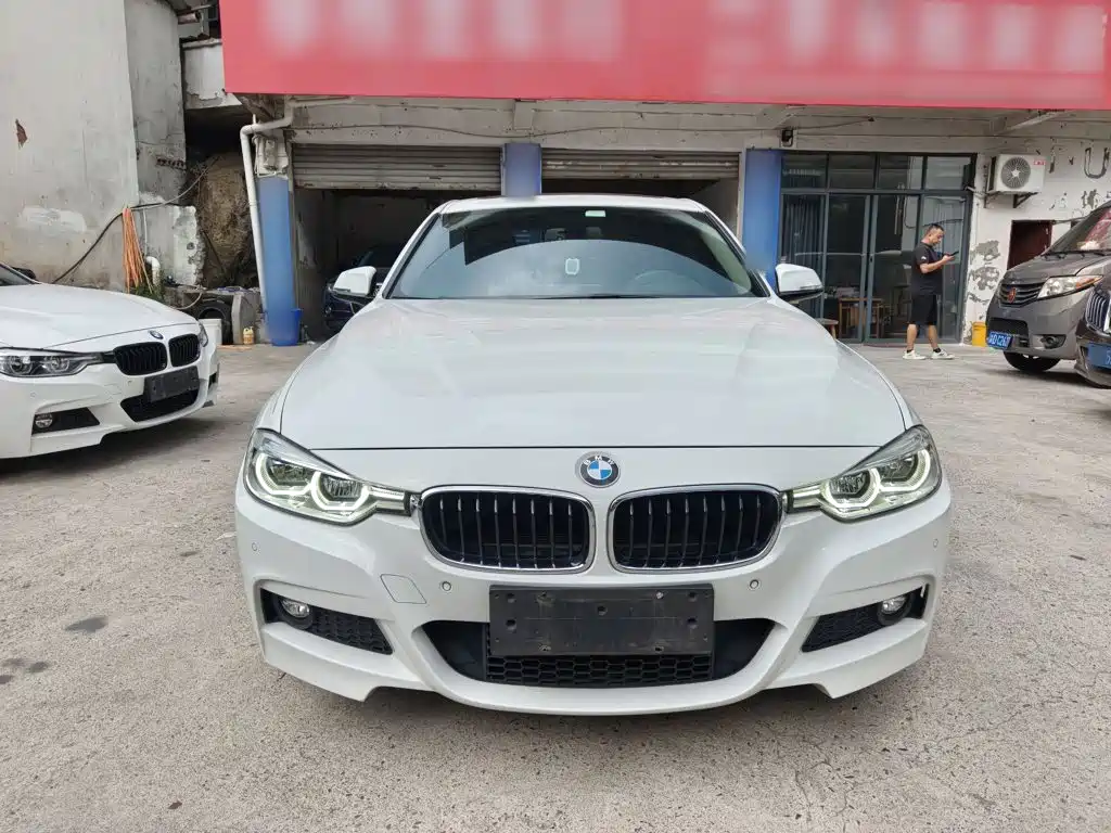 BMW 3 Series — миниатюра 3