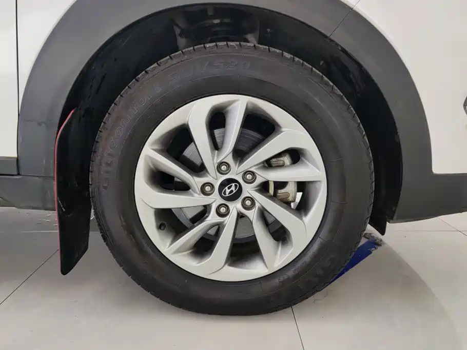 Hyundai Tucson — миниатюра 6