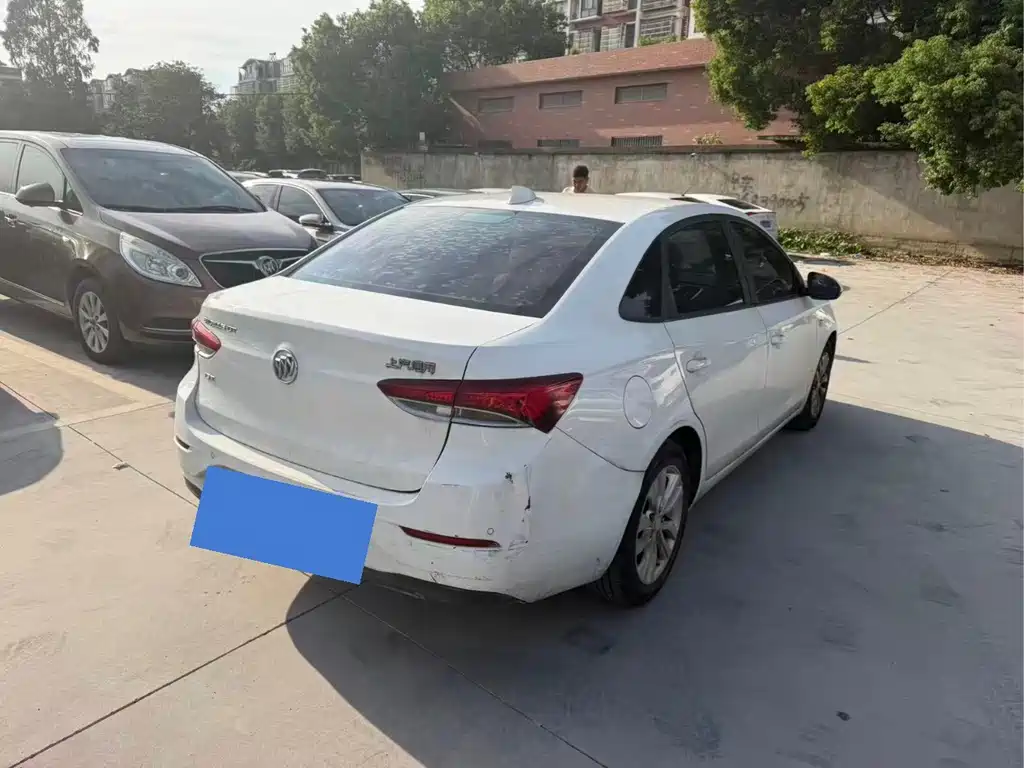 Buick Excelle — миниатюра 7