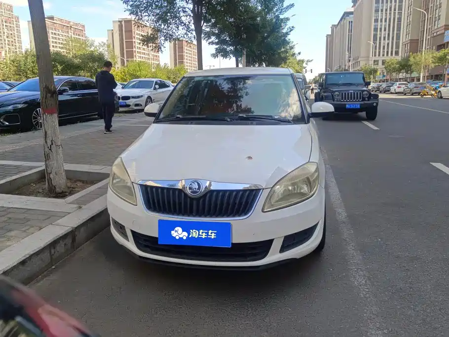 Skoda Fabia — миниатюра 2