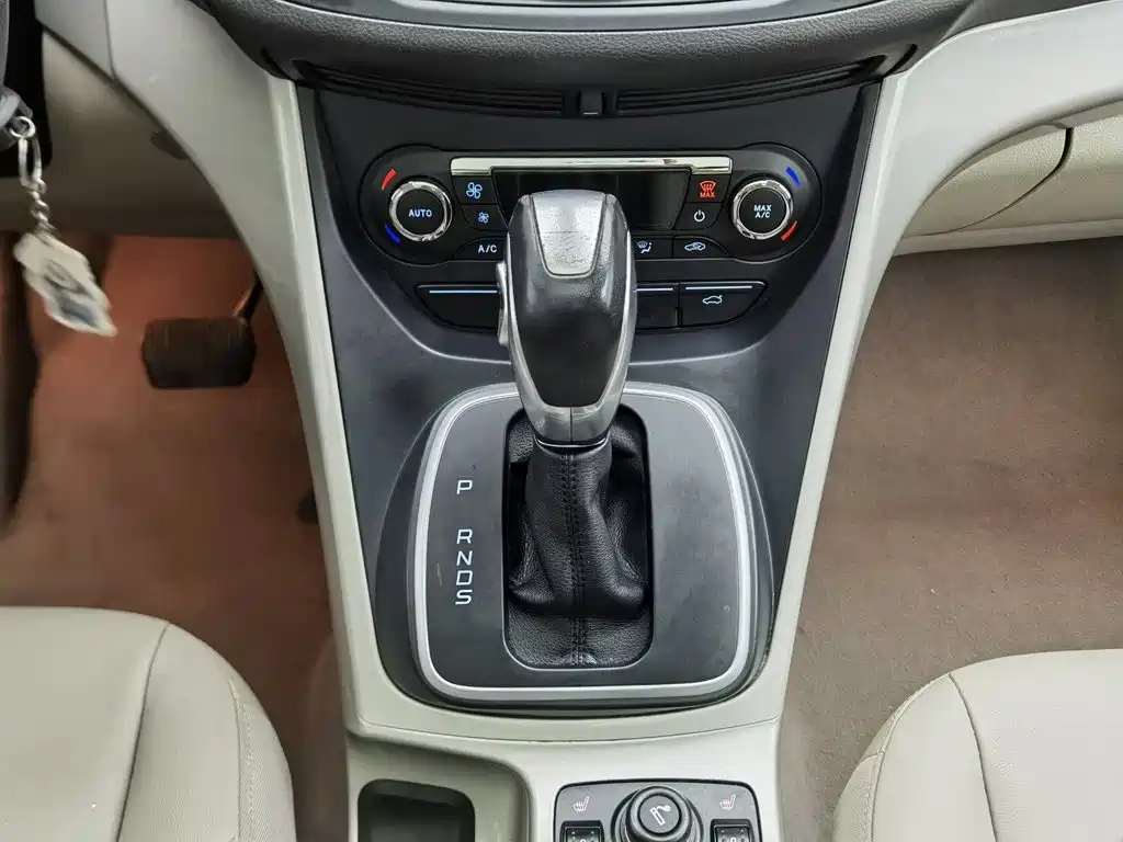 Ford Kuga — миниатюра 13