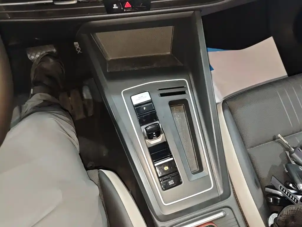 Volkswagen Golf — миниатюра 14