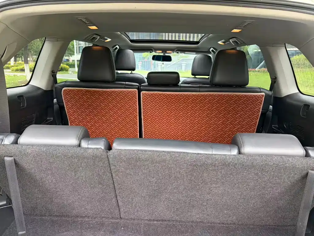 Toyota Highlander 2015 2.0T Luxury 7 мест