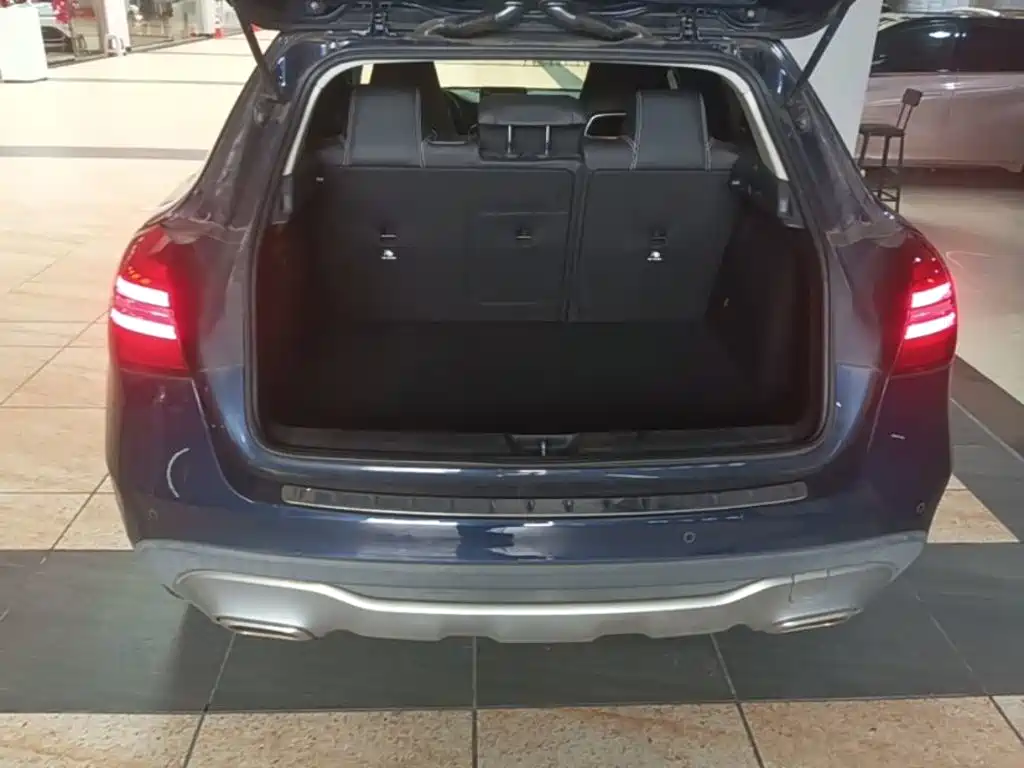 Mercedes-Benz GLA — миниатюра 19