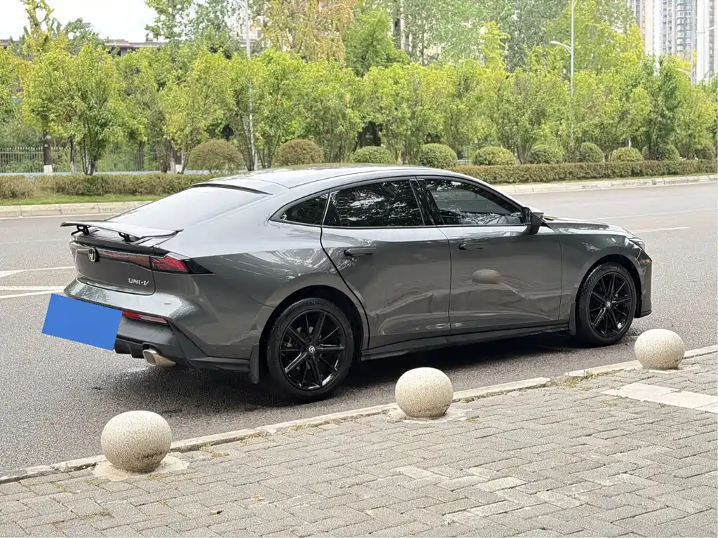 Changan UNI-V — миниатюра 2