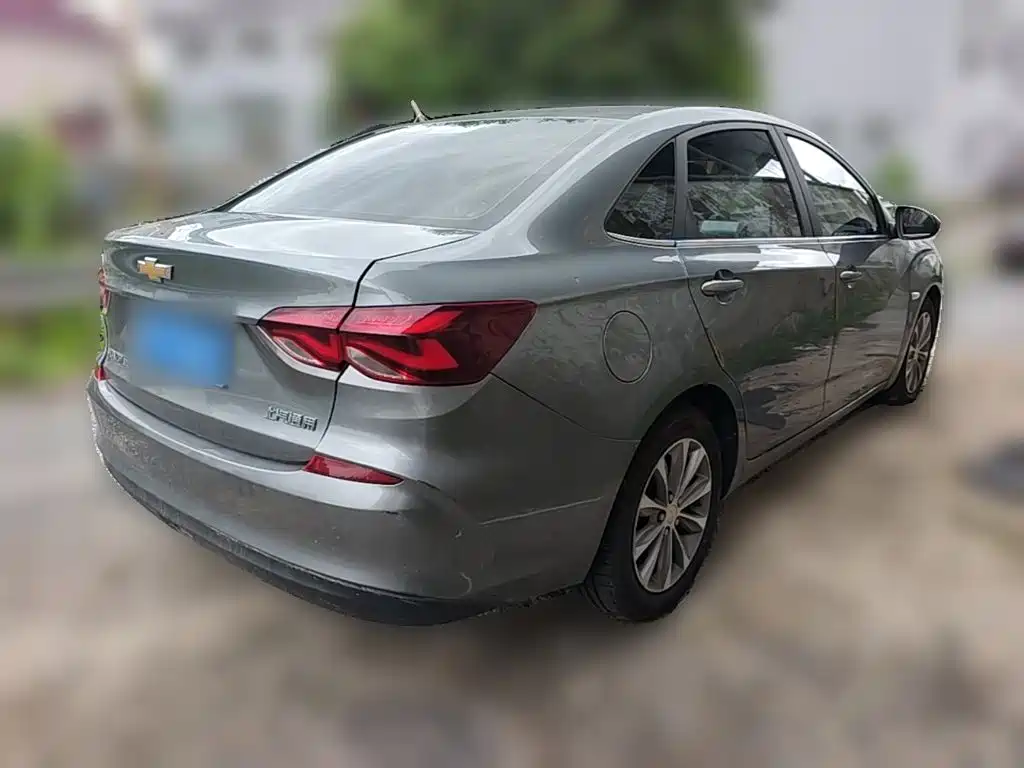 Chevrolet Monza — миниатюра 10