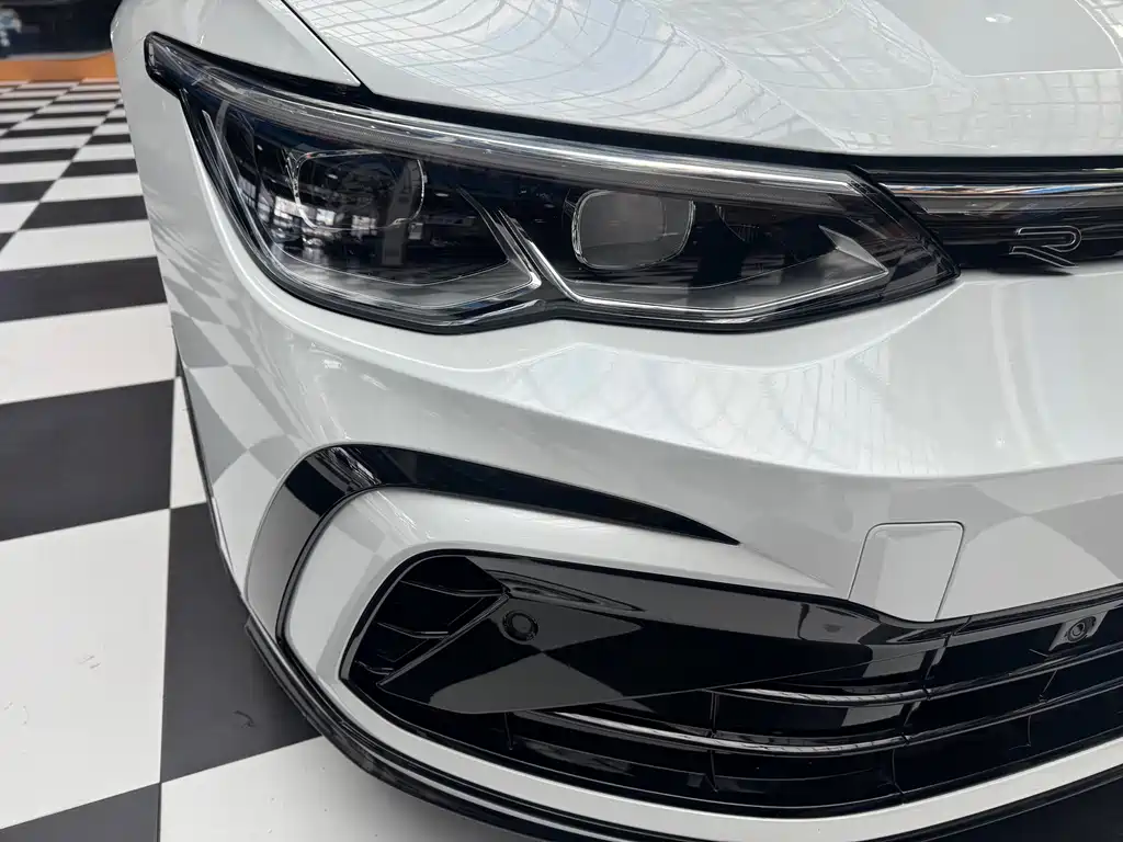 Volkswagen Golf — миниатюра 4