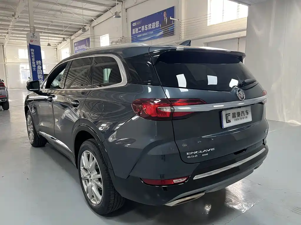 Buick Enclave — миниатюра 4