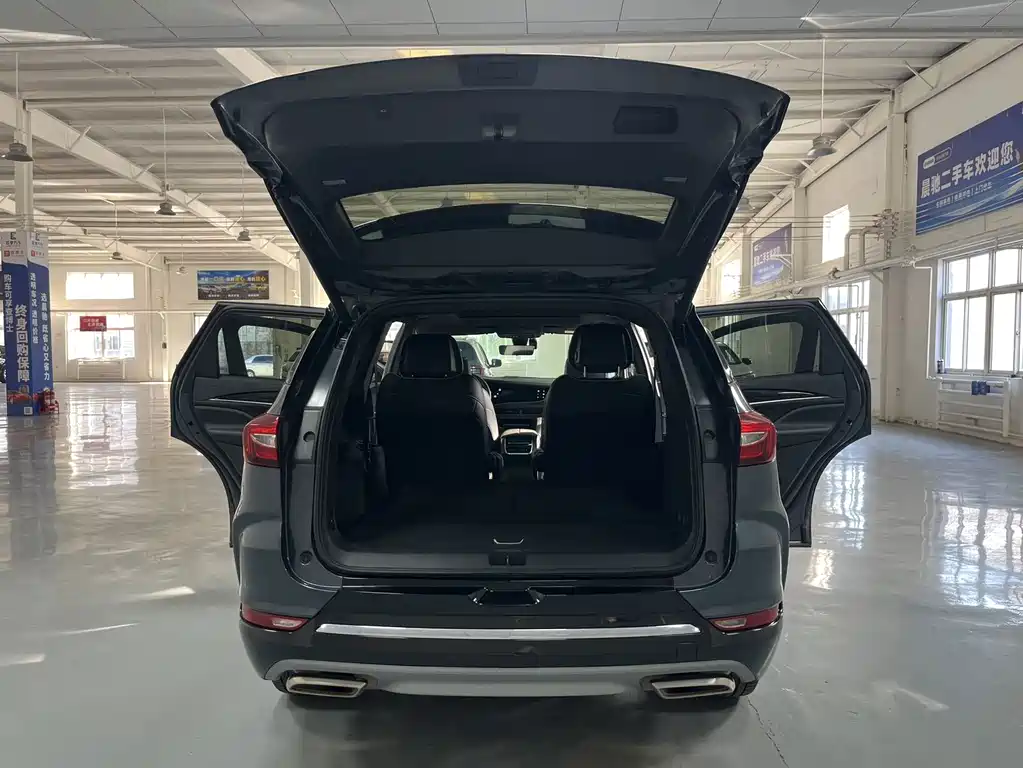 Buick Enclave — миниатюра 16