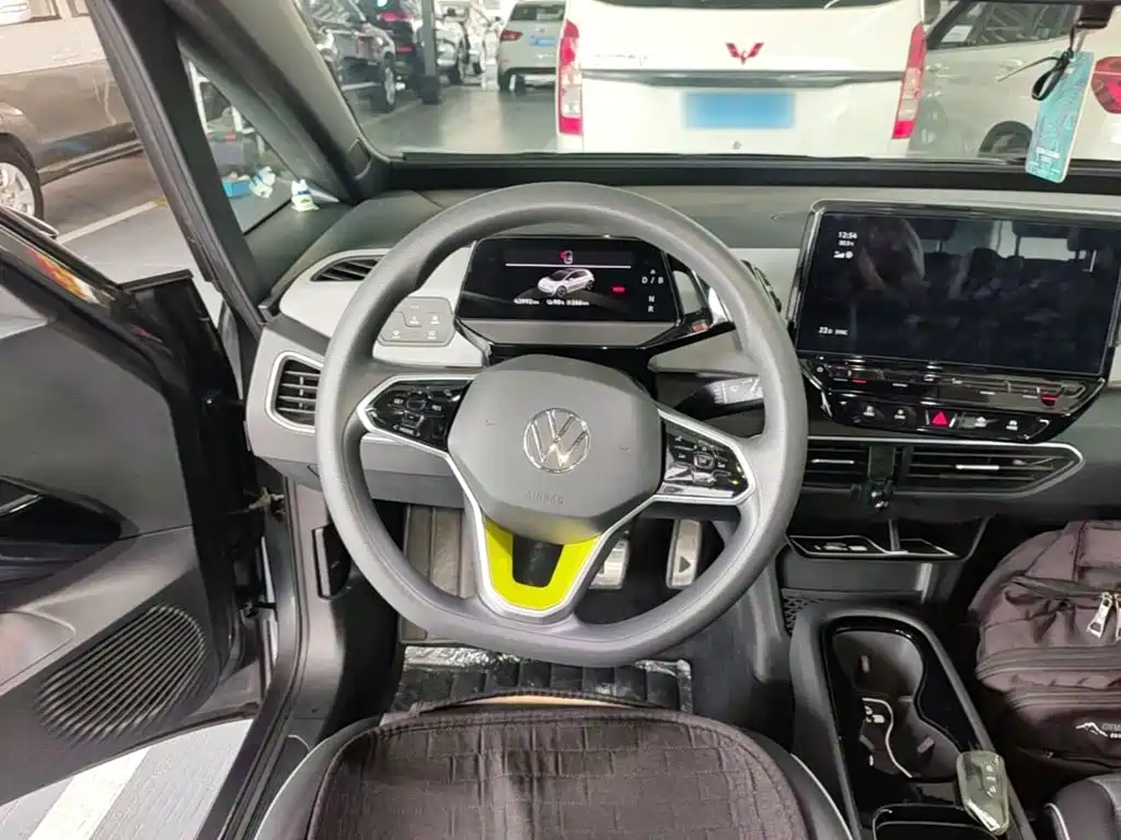 Volkswagen ID.3 — миниатюра 11