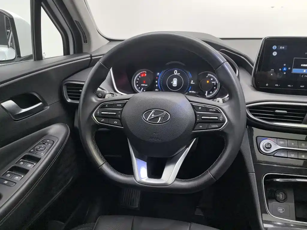 Hyundai Santa Fe — миниатюра 11