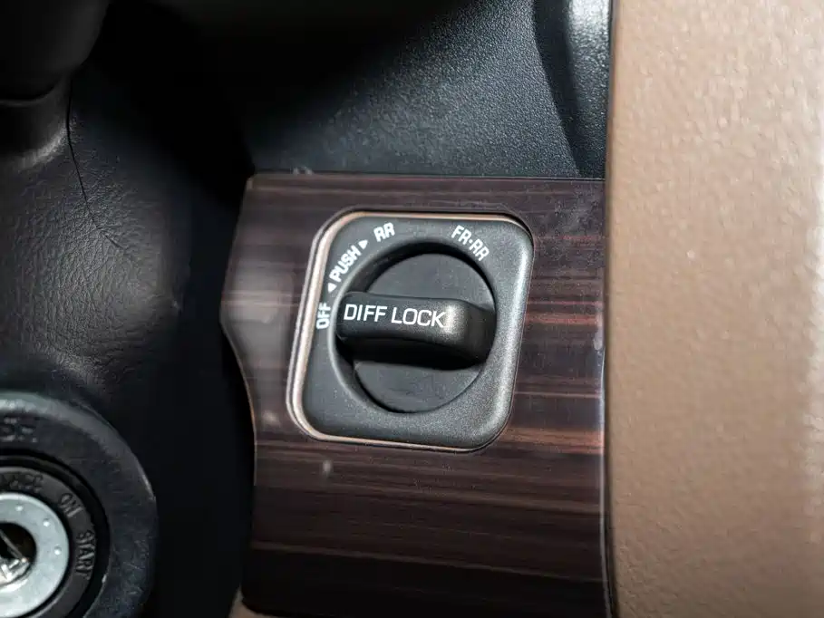 Toyota Land Cruiser — миниатюра 14