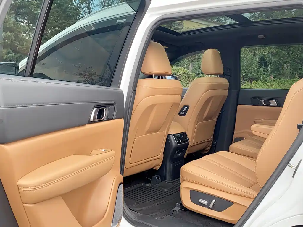 Li Auto Li ONE — миниатюра 14