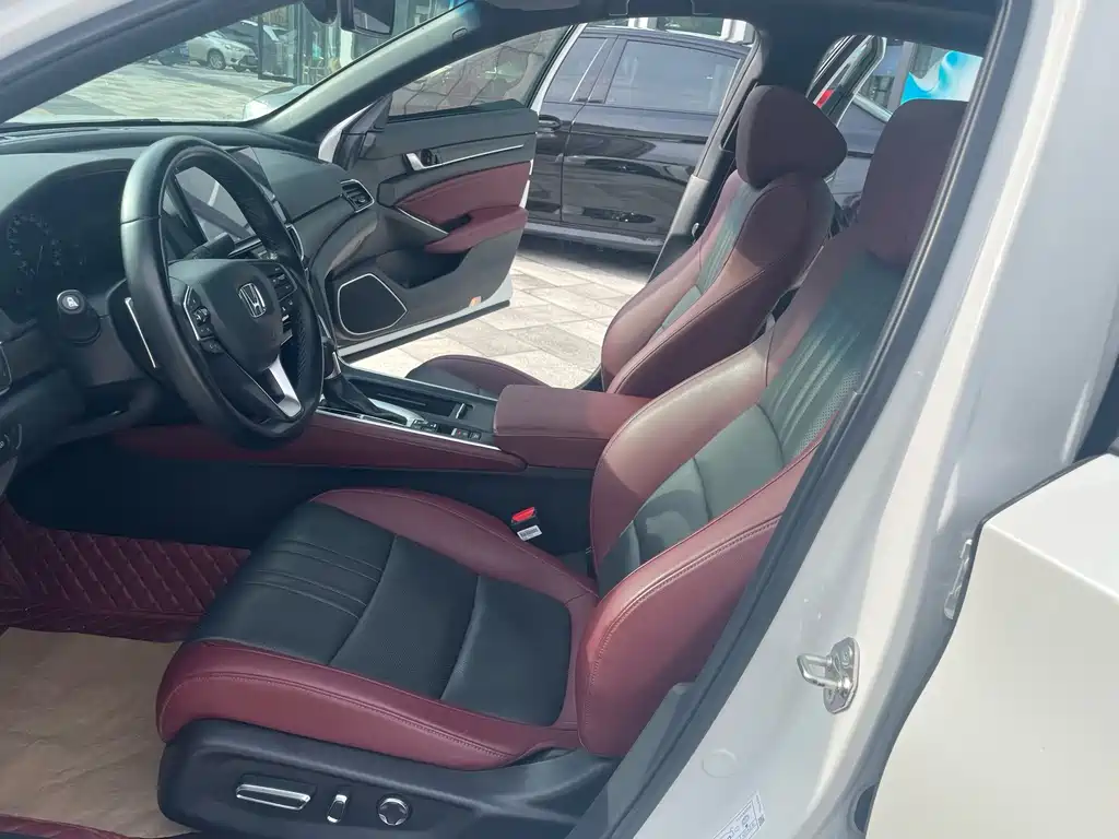 Honda Inspire — миниатюра 9