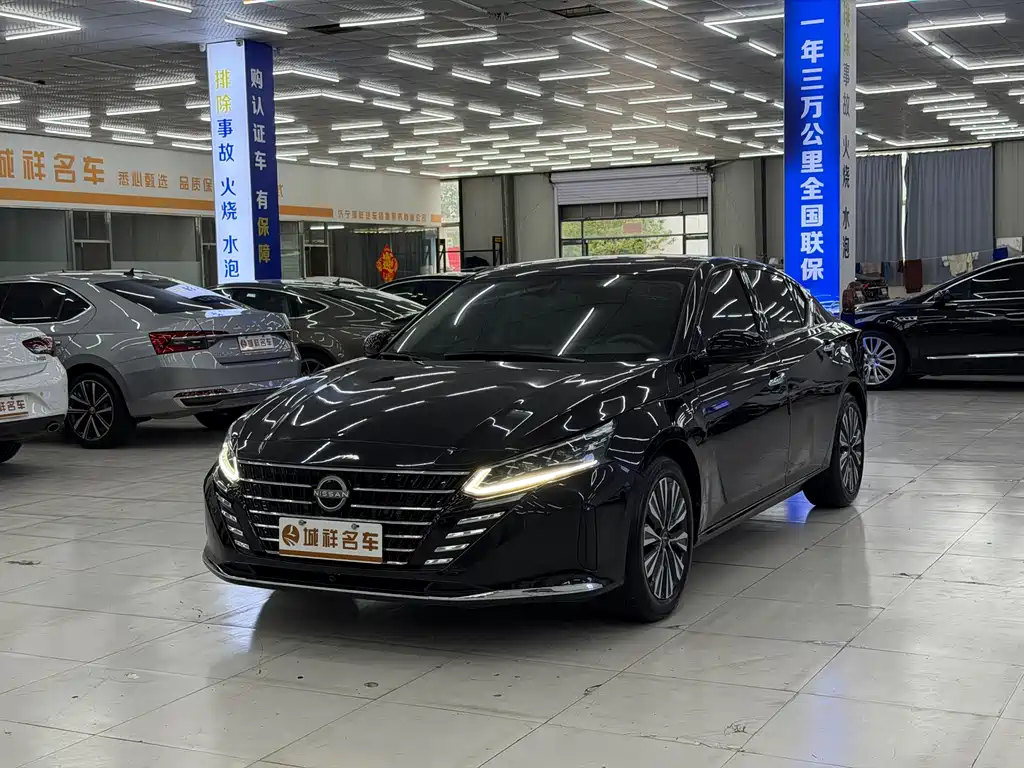 Nissan Teana 2024