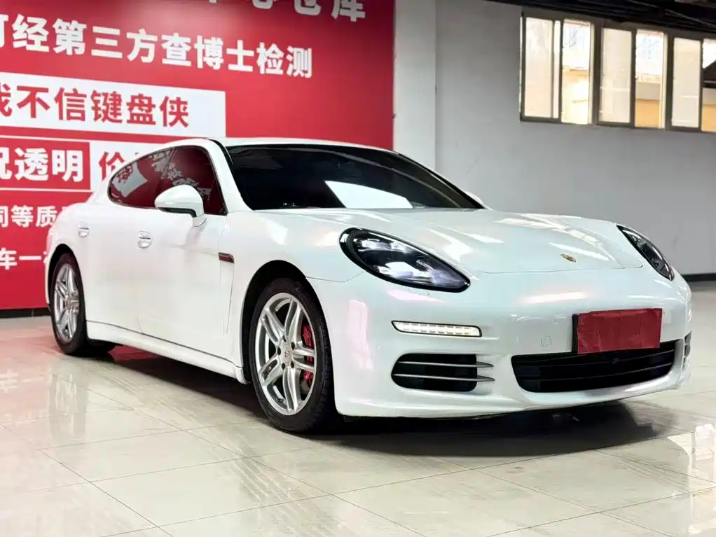 Porsche Panamera — миниатюра 3