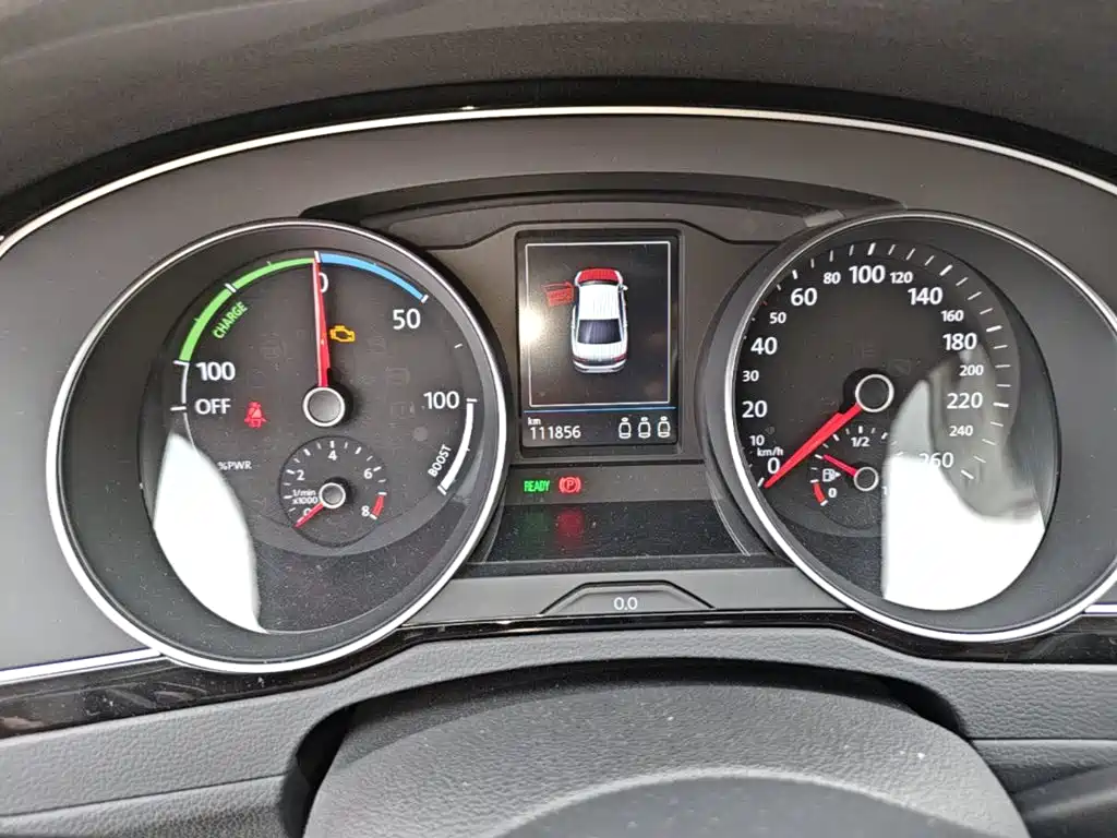 Volkswagen Magotan PHEV — миниатюра 12