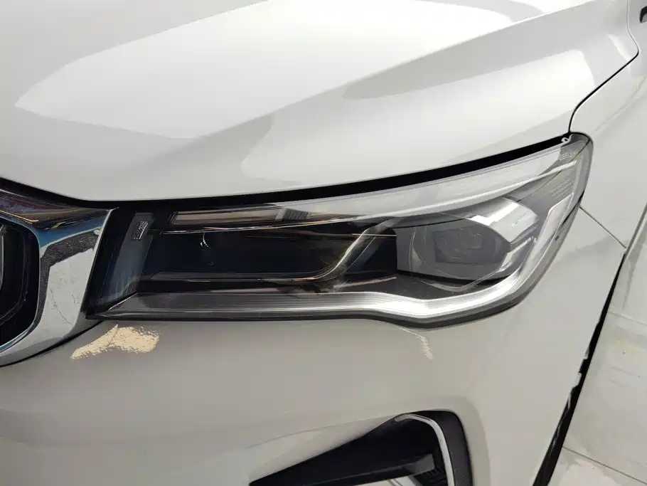 Geely Emgrand — миниатюра 5
