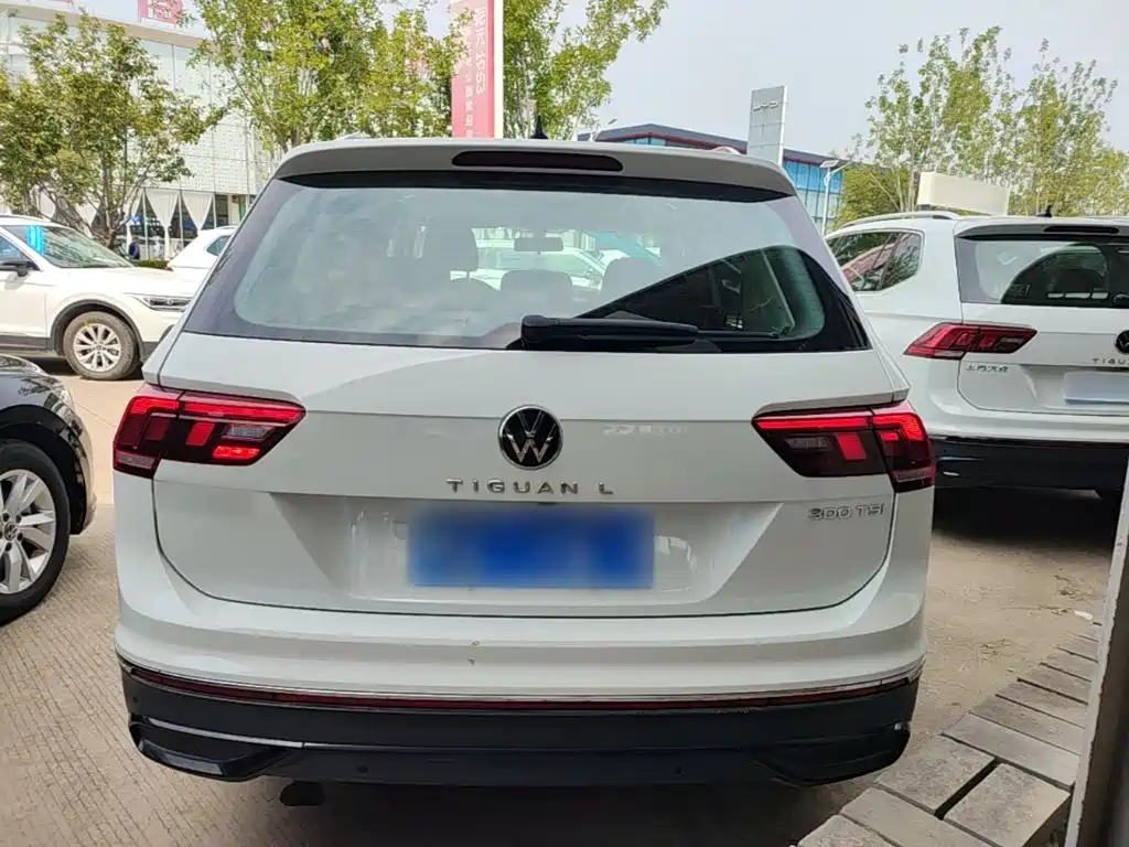 Volkswagen Tiguan L — миниатюра 6
