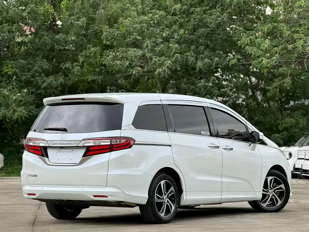 Honda Odyssey — миниатюра 9