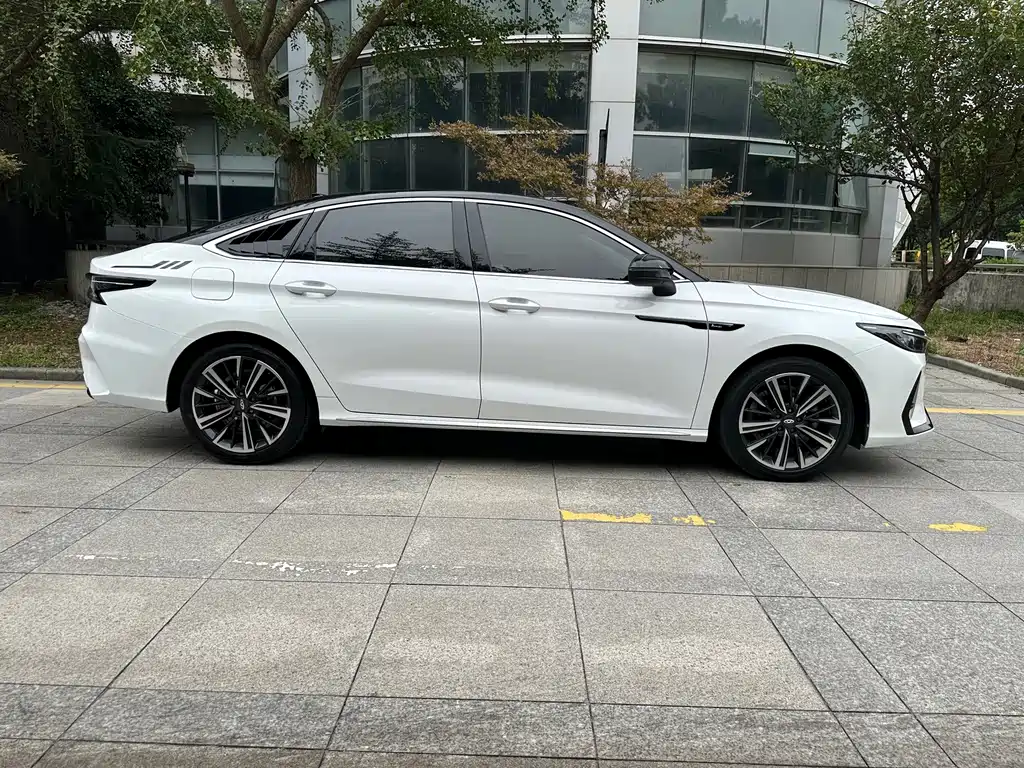 Chery Arrizo 8 — миниатюра 8