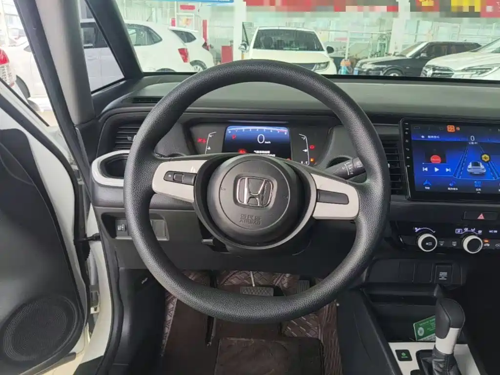 Honda Fit — миниатюра 11