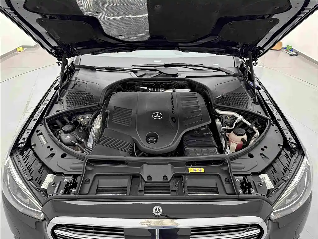Mercedes-Benz S-Class — миниатюра 26
