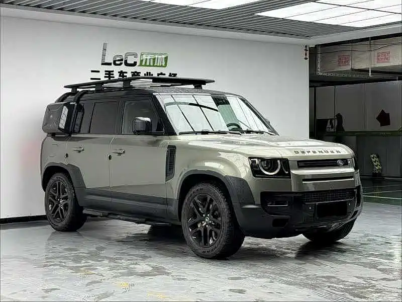 Land Rover Defender — миниатюра 3
