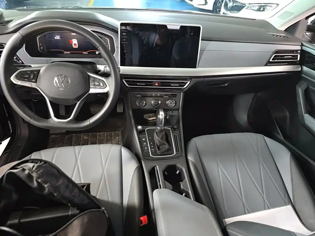 Volkswagen Lavida — миниатюра 10